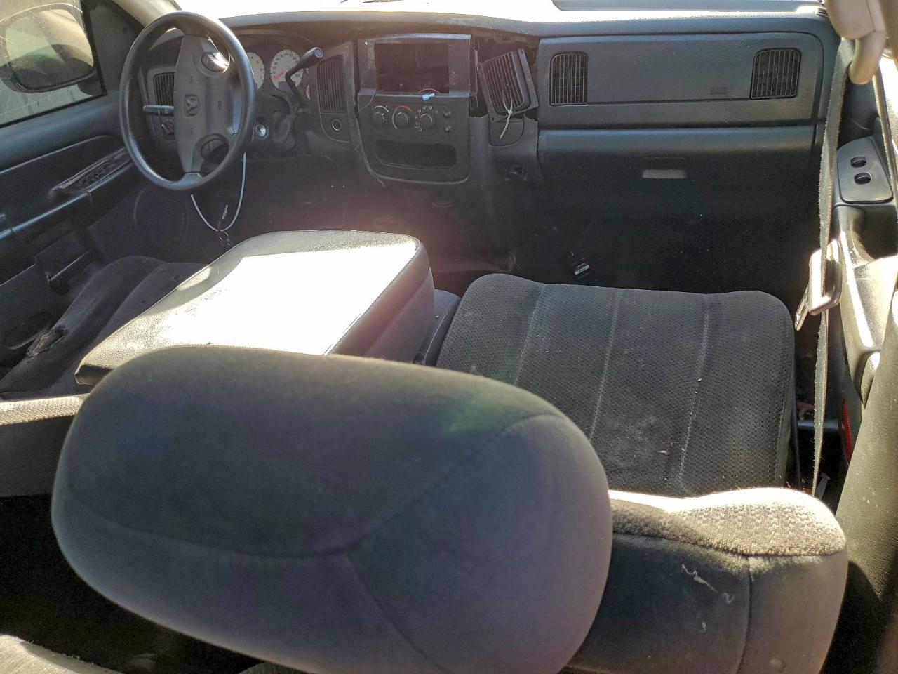 2003 Dodge Ram 1500 St VIN: 1D7HA18N33S209639 Lot: 96140255