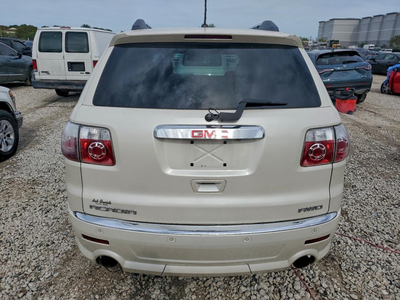 2012 GMC Acadia Denali VIN: 1GKKVTEDXCJ329413 Lot: 96786985