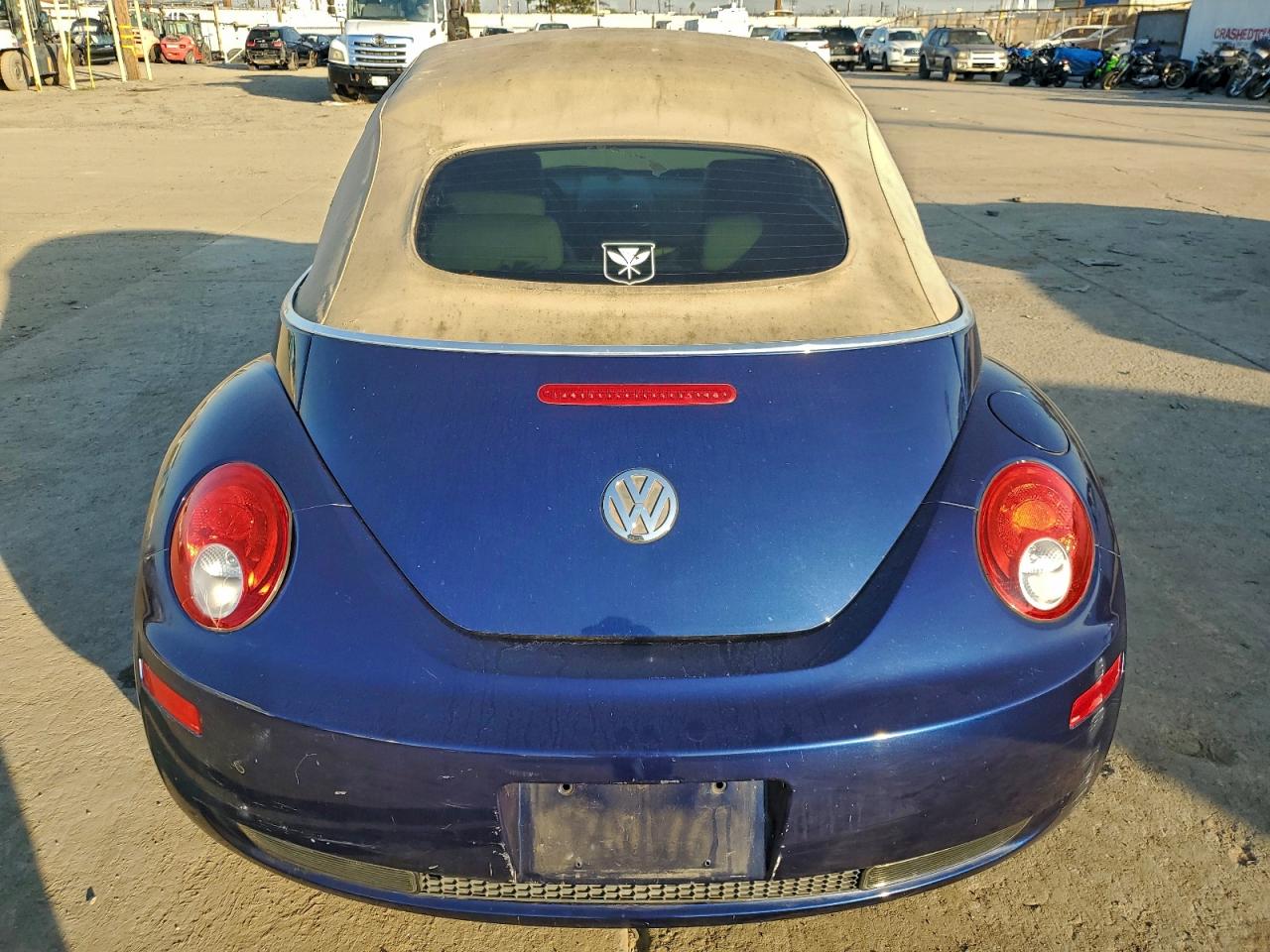 2006 Volkswagen New Beetle Convertible Option Package 1 VIN: 3VWRG31Y46M320286 Lot: 94809875