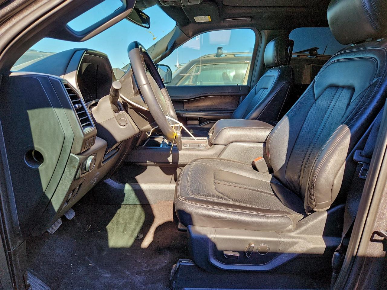 2020 Ford Expedition Limited VIN: 1FMJU1KT4LEA07929 Lot: 96000455