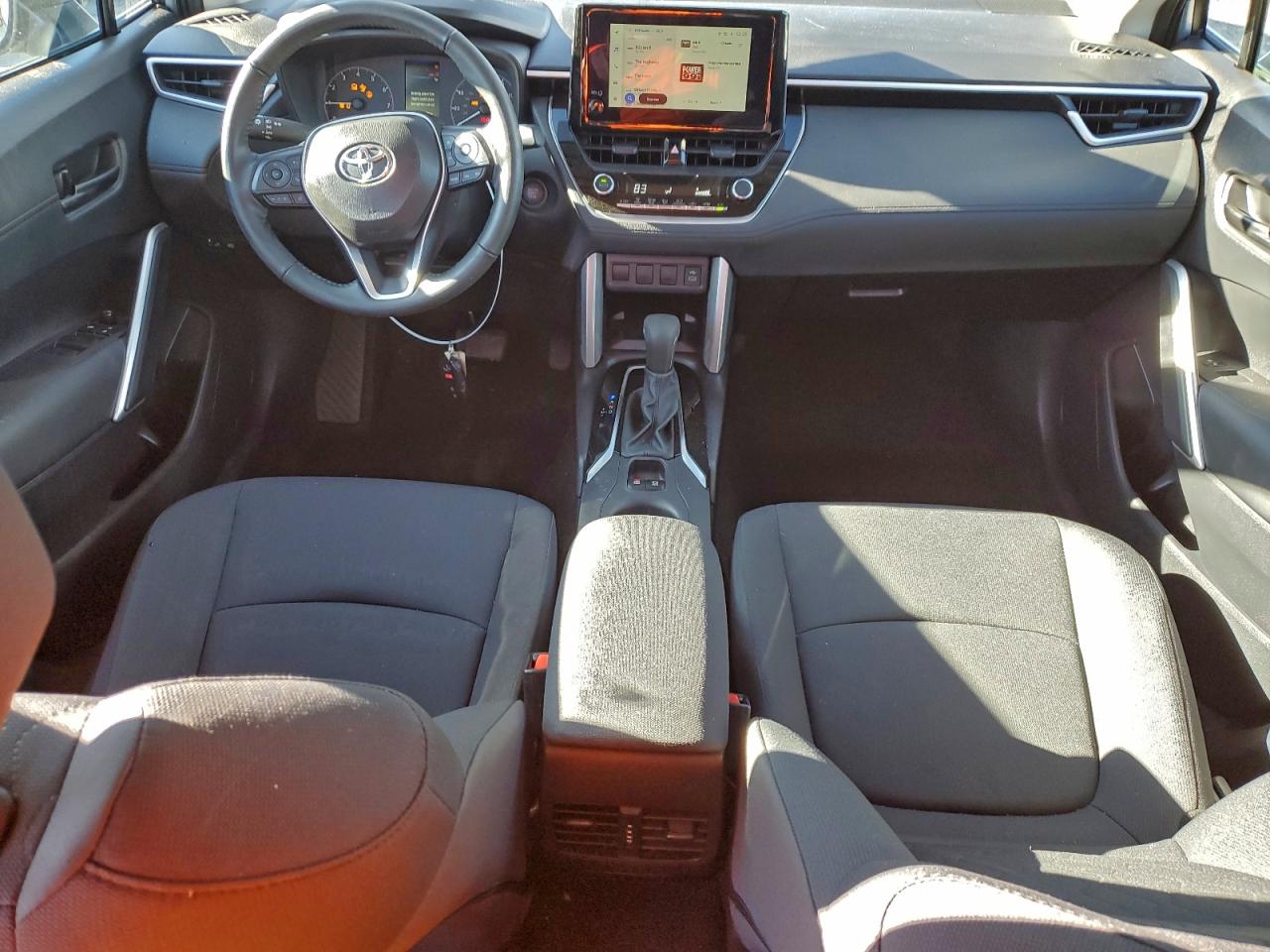 2024 Toyota Corolla Cross Le VIN: 7MUBAABGXRV114741 Lot: 94180765