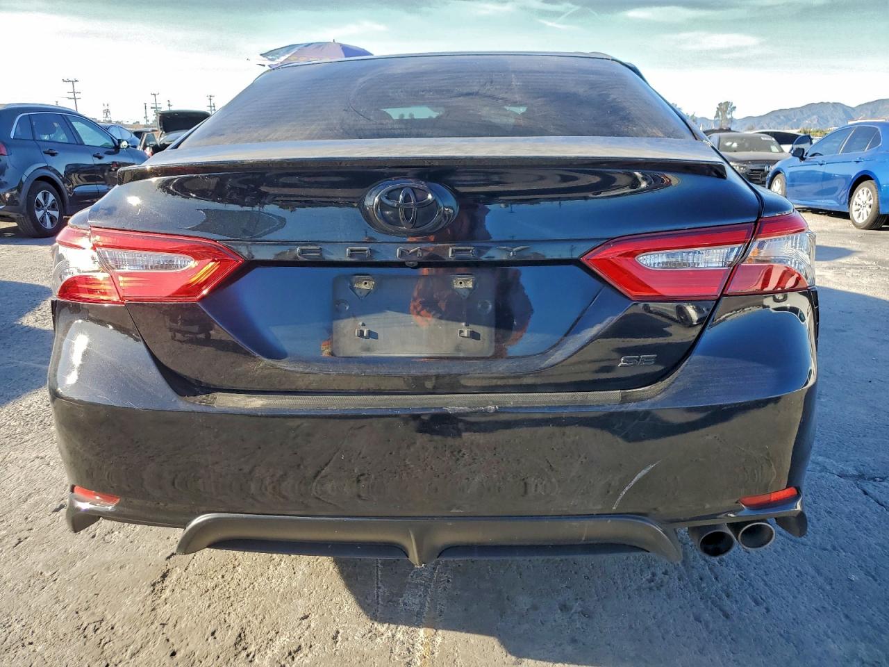 2018 Toyota Camry L VIN: JTNB11HK3J3030381 Lot: 94408355