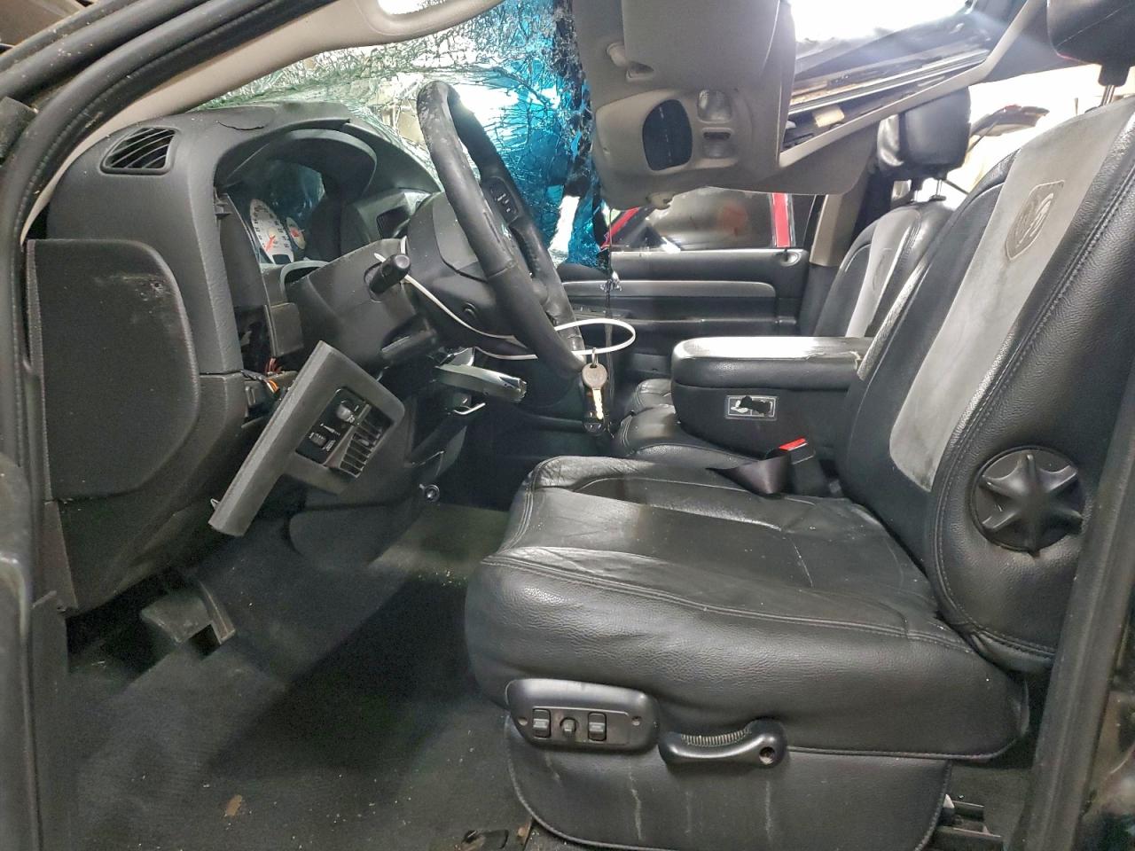 2005 Dodge Ram 1500 St VIN: 1D7HU18D45S217007 Lot: 94373505