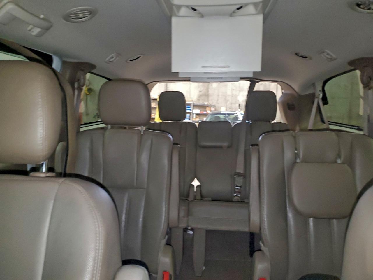 2016 Chrysler Town & Country Touring VIN: 2C4RC1BG0GR301737 Lot: 94415505