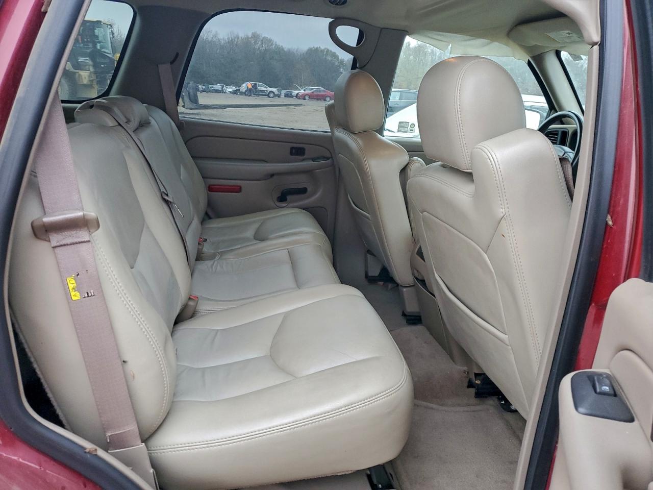 2005 Chevrolet Tahoe C1500 VIN: 1GNEC13TX5J239699 Lot: 95216765