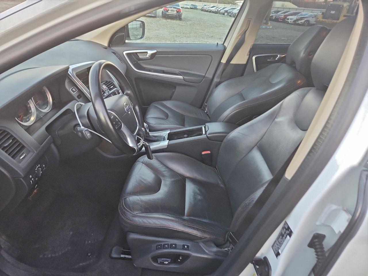 2013 Volvo Xc60 T6 VIN: YV4902DZ6D2422535 Lot: 95702925