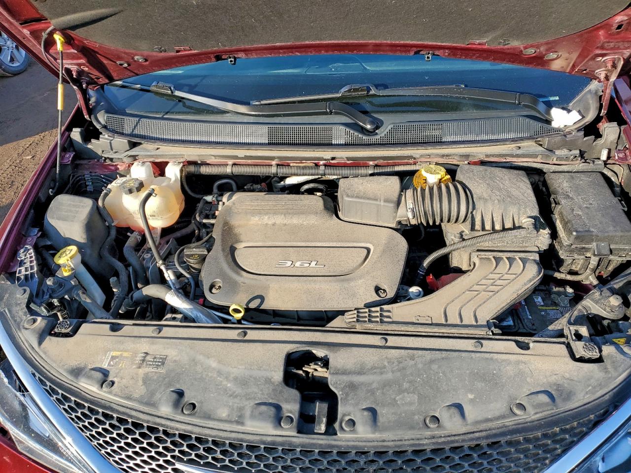 2017 Chrysler Pacifica Limited VIN: 2C4RC1GG9HR513269 Lot: 95131255