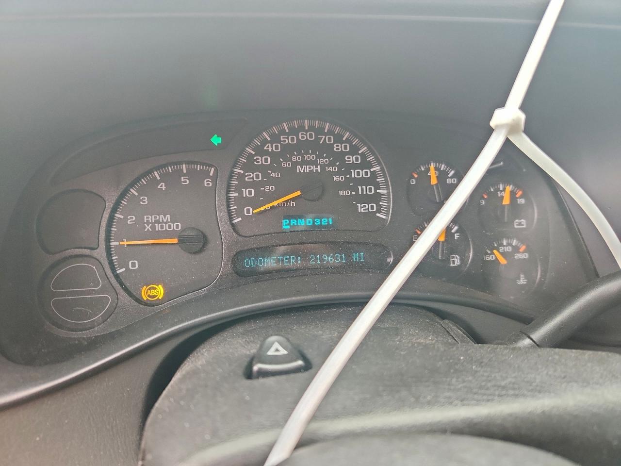 2005 Chevrolet Tahoe K1500 VIN: 1GNEK13T45J134367 Lot: 95478805