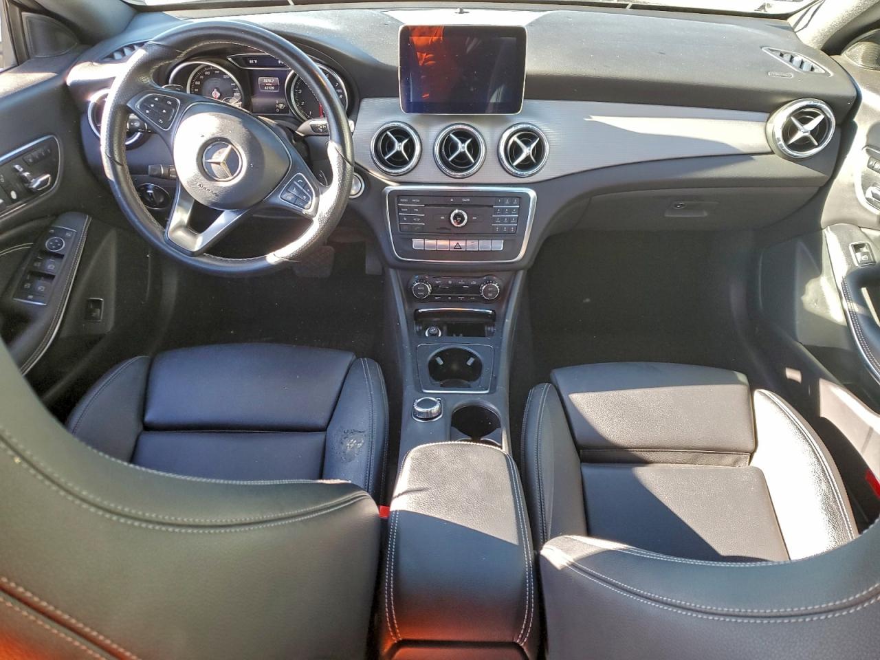 2018 Mercedes-Benz Cla 250 VIN: WDDSJ4EB4JN583089 Lot: 95141415