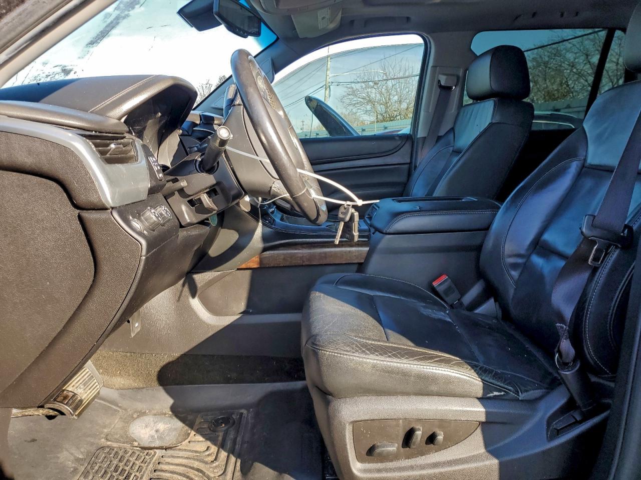 2016 Chevrolet Tahoe K1500 Lt VIN: 1GNSKBKC1GR327249 Lot: 93978525