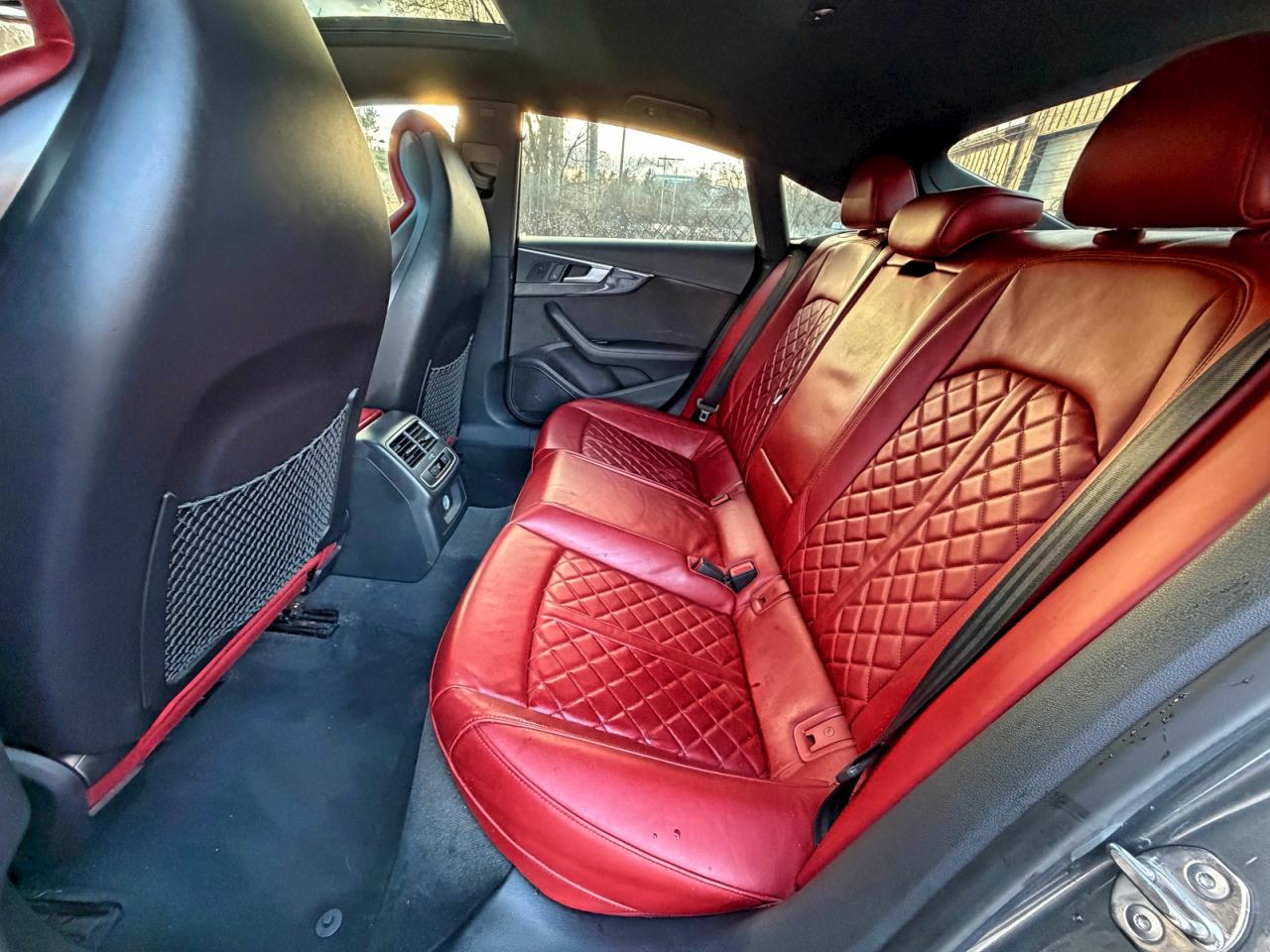 Фото: WAUB4CF51JA045815