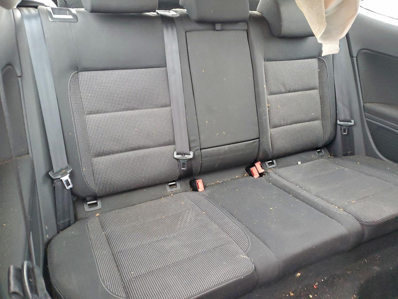 2010 Volkswagen Golf VIN: WVWBB7AJXAW301733 Lot: 96779215