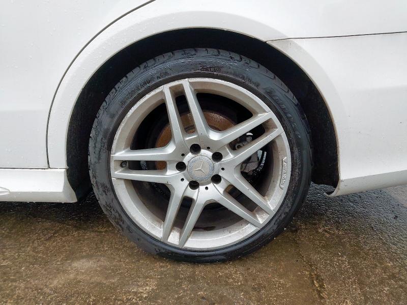 2014 MERCEDES-BENZ E CLASS E220 BLUETEC AMG LINE 4DR 7G-TRONIC