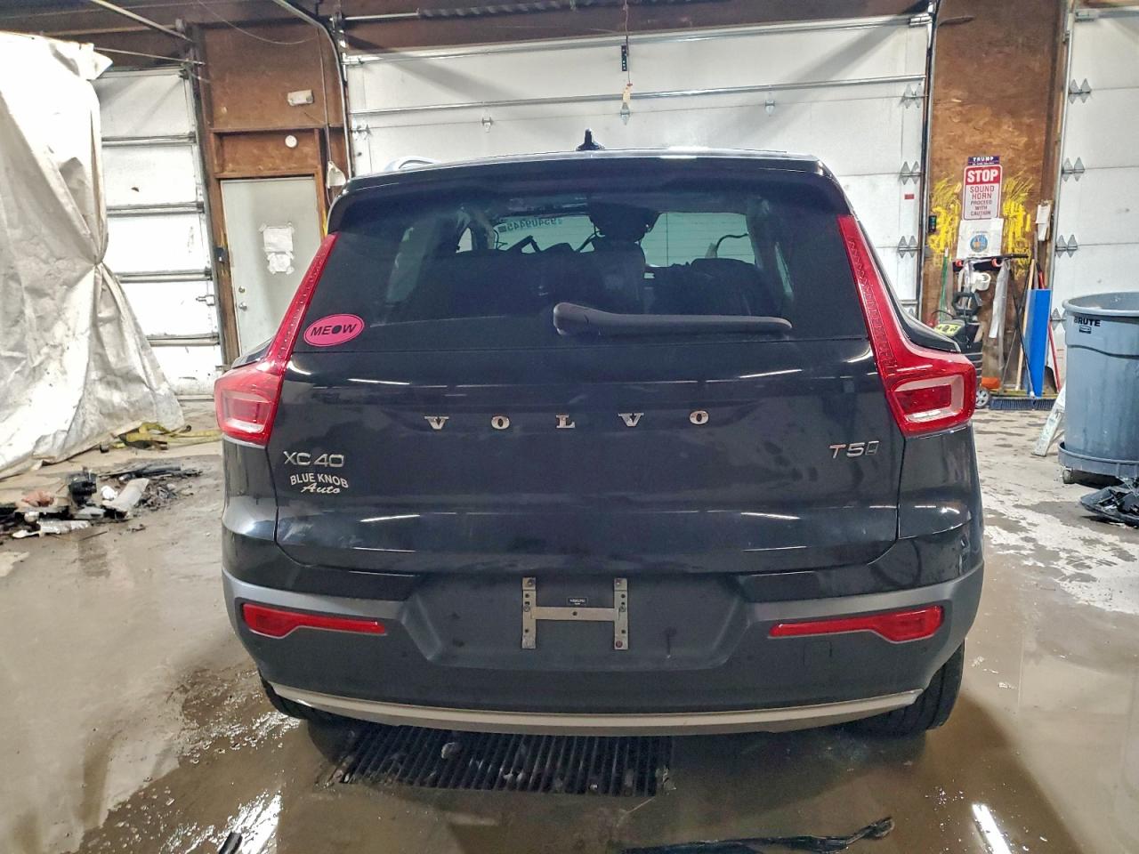 2020 Volvo Xc40 T5 Momentum VIN: YV4162UK6L2171951 Lot: 95409445