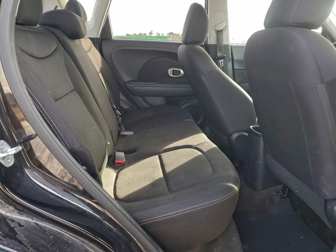 2015 Kia Soul VIN: KNDJN2A26F7218851 Lot: 94739665