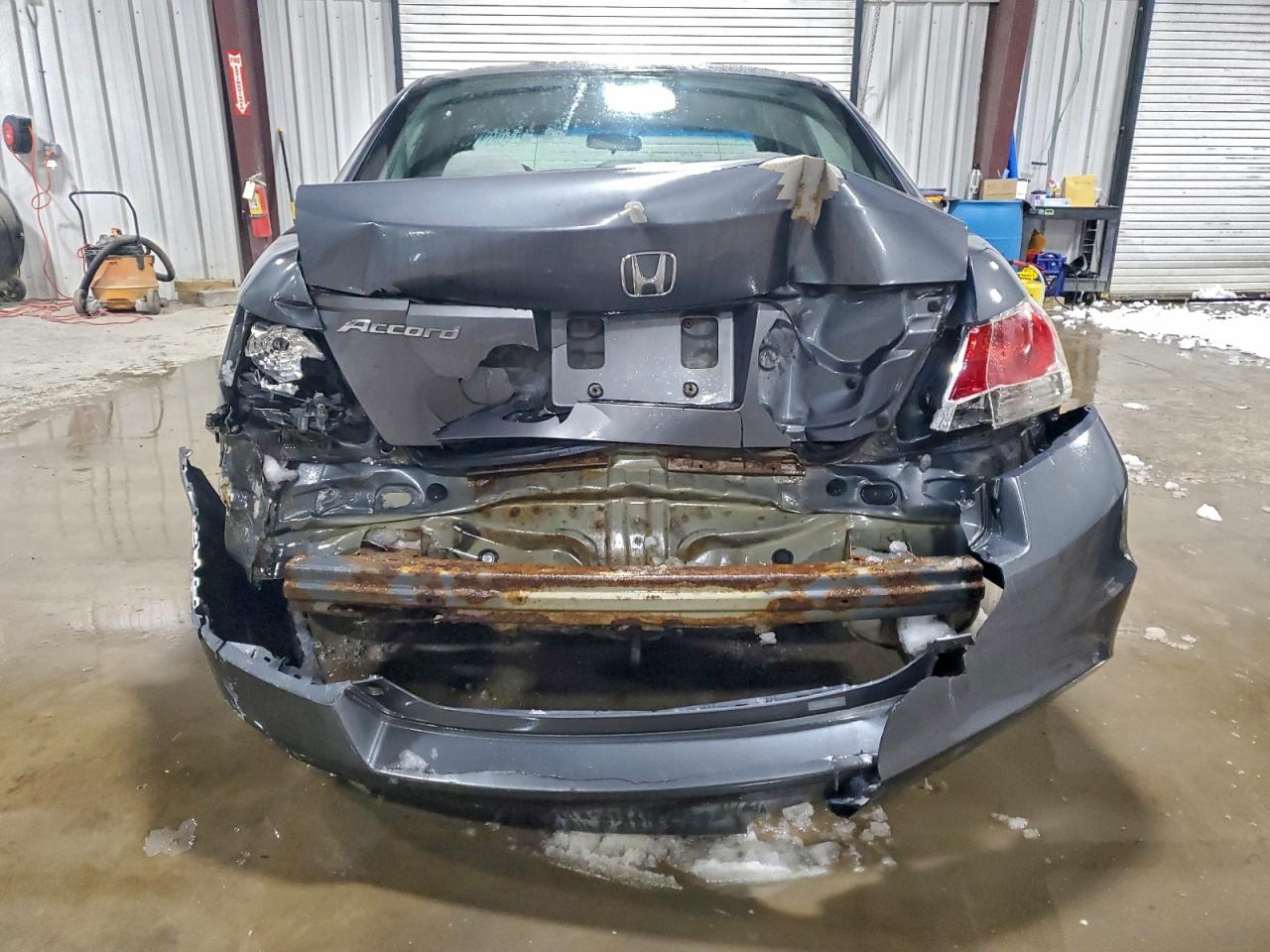 2009 Honda Accord Lxp VIN: 1HGCP26449A176590 Lot: 94442785