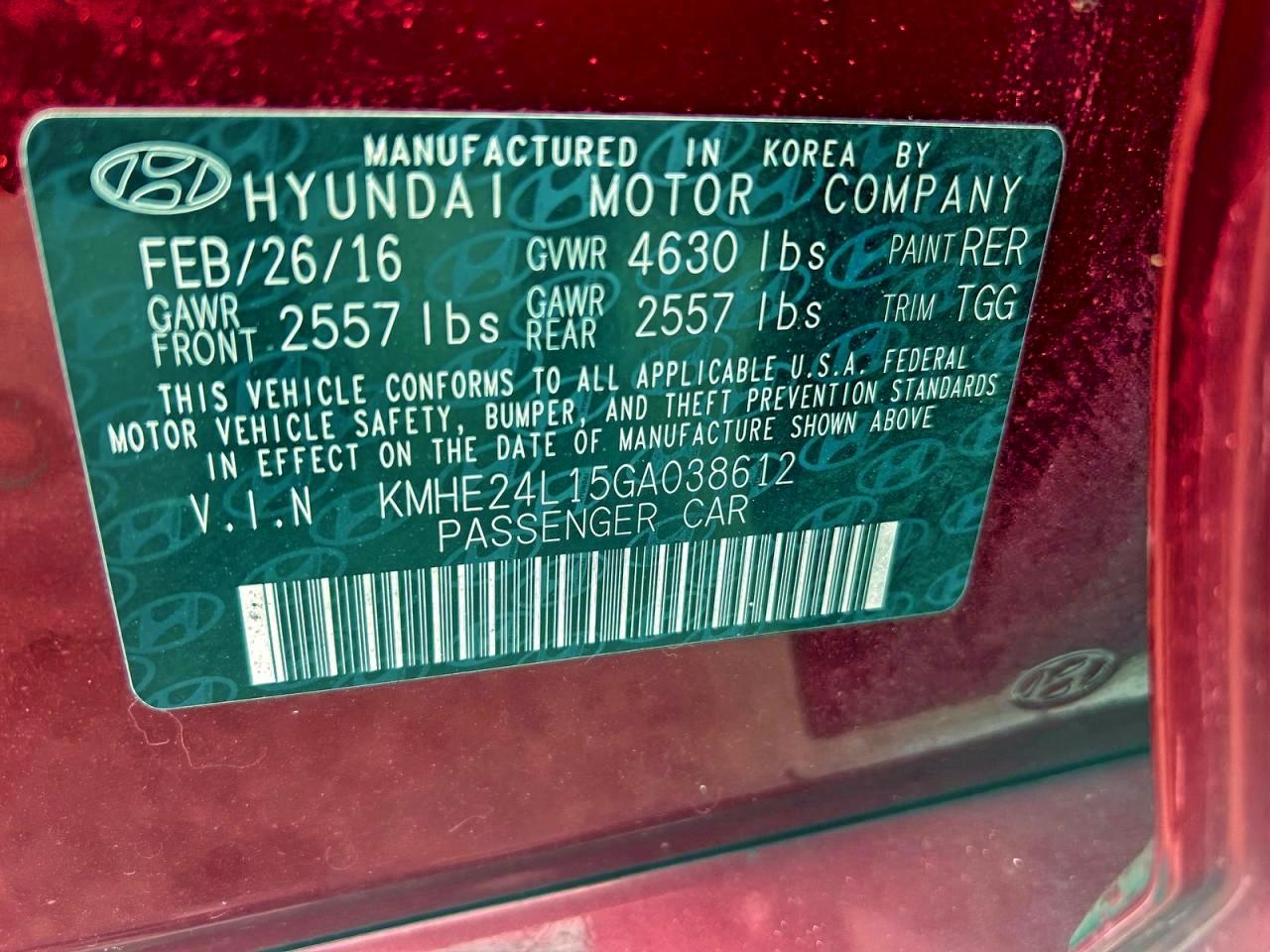 Фото: KMHE24L15GA038612