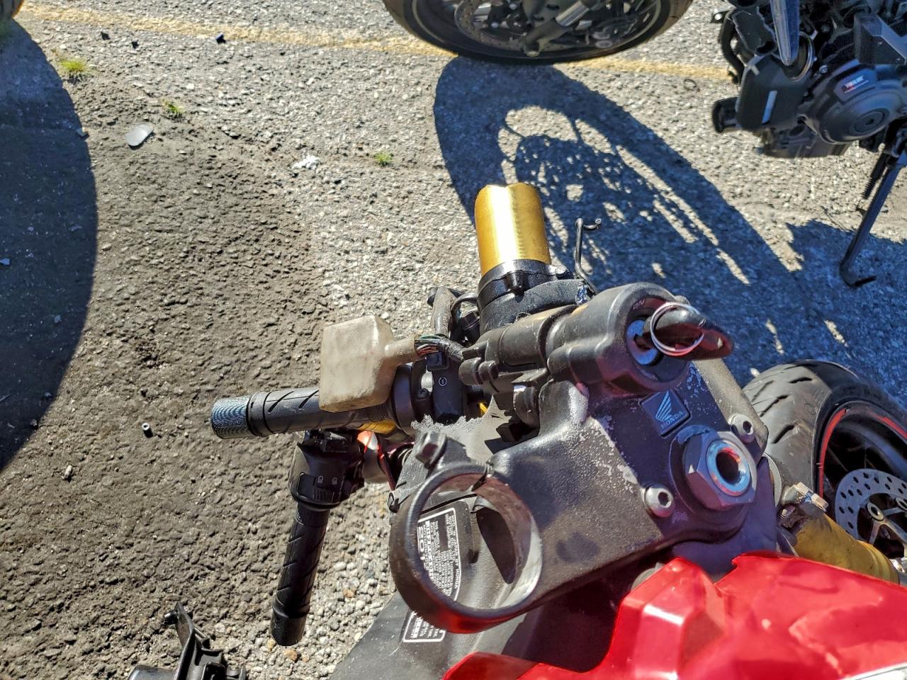 2017 Honda Cbr600 Rr VIN: JH2PC40HXHK300011 Lot: 96766925