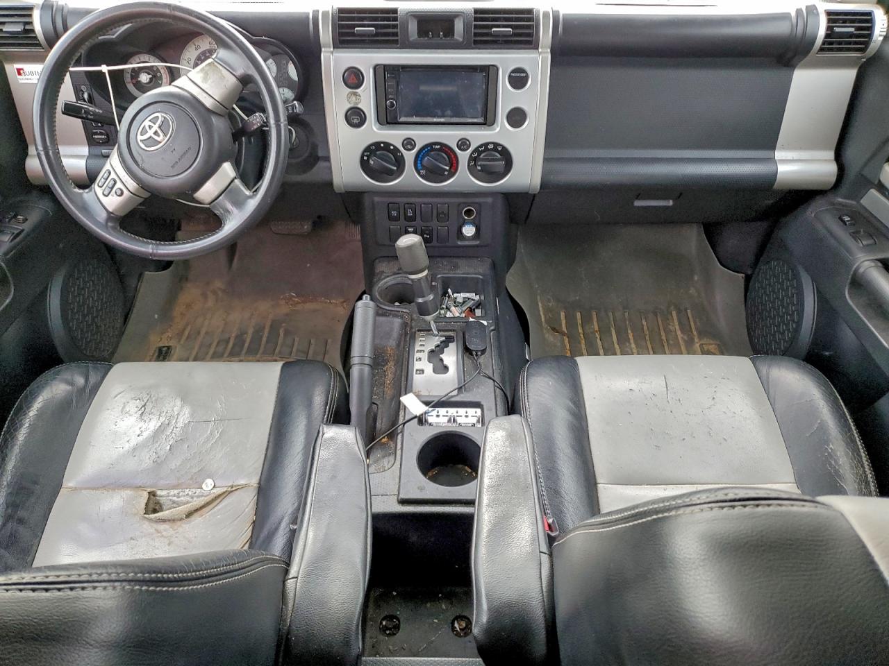 2007 Toyota Fj Cruiser VIN: JTEZU11F470017667 Lot: 94742105