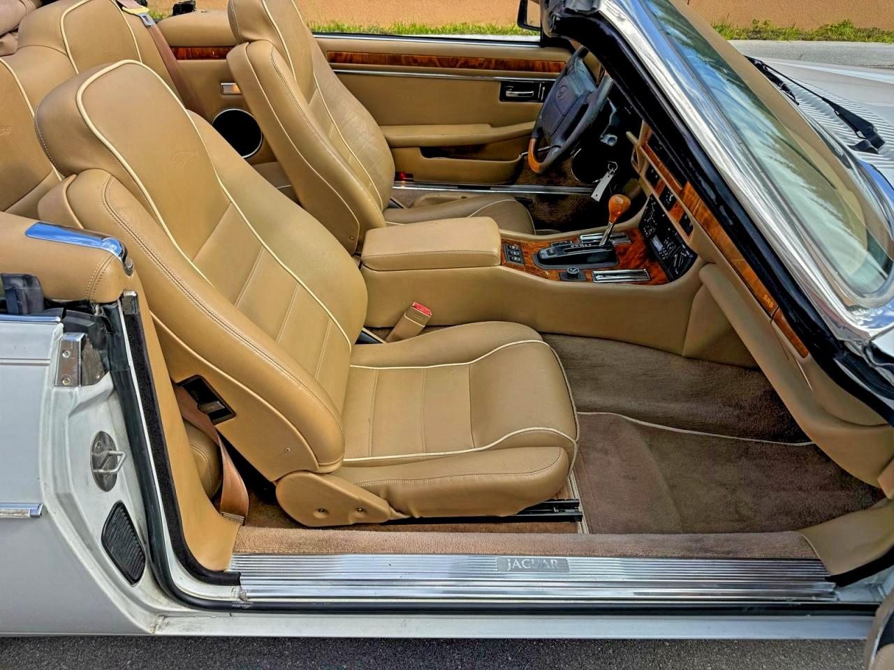 1996 Jaguar Xjs 2+2 VIN: SAJNX2747TC224618 Lot: 98006485