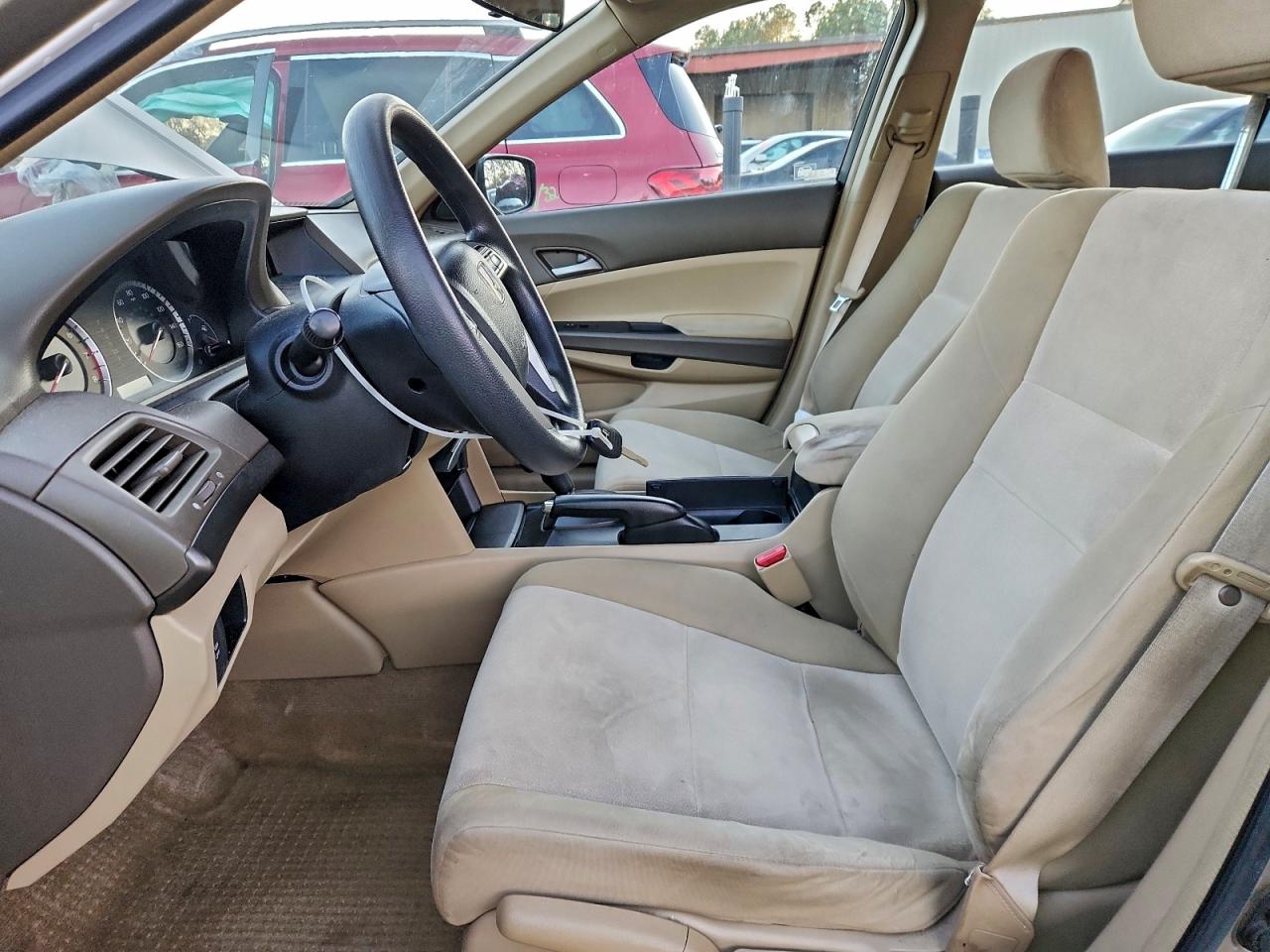 2009 Honda Accord Lx VIN: 1HGCP26399A177192 Lot: 94522675