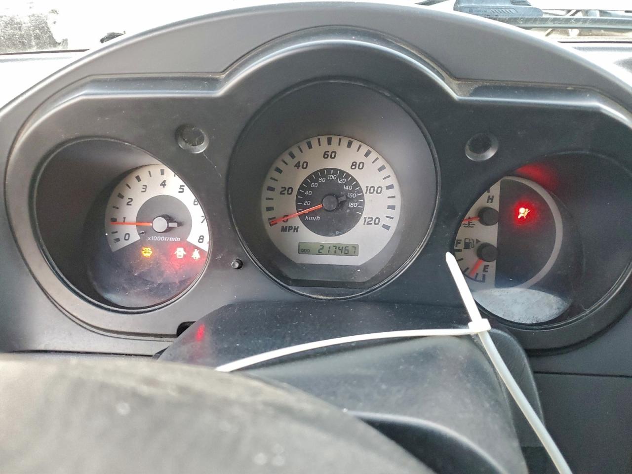 2004 Nissan Frontier King Cab Xe V6 VIN: 1N6ED26TX4C473445 Lot: 94753015