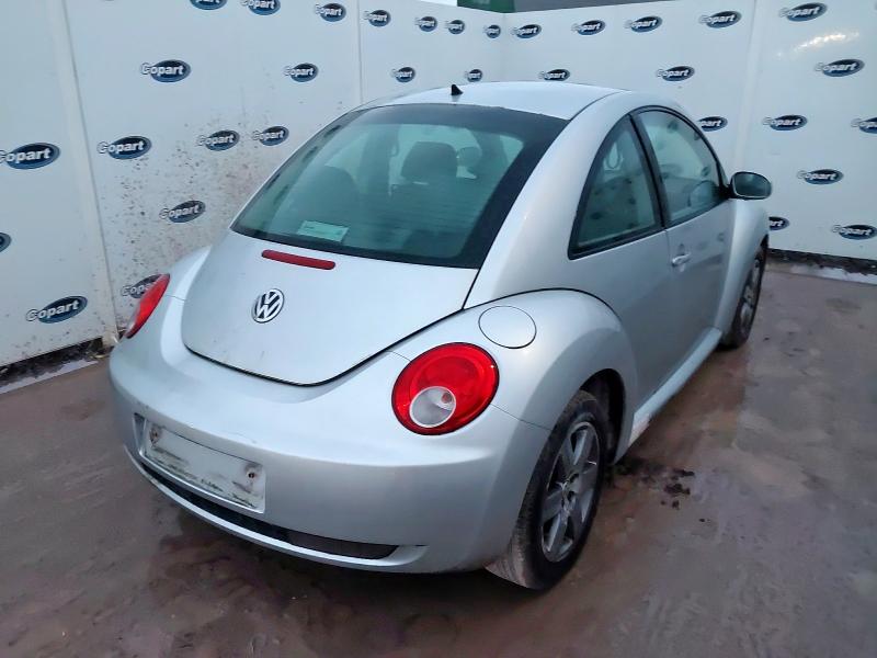 2009 VOLKSWAGEN BEETLE 1.6 LUNA 3DR
