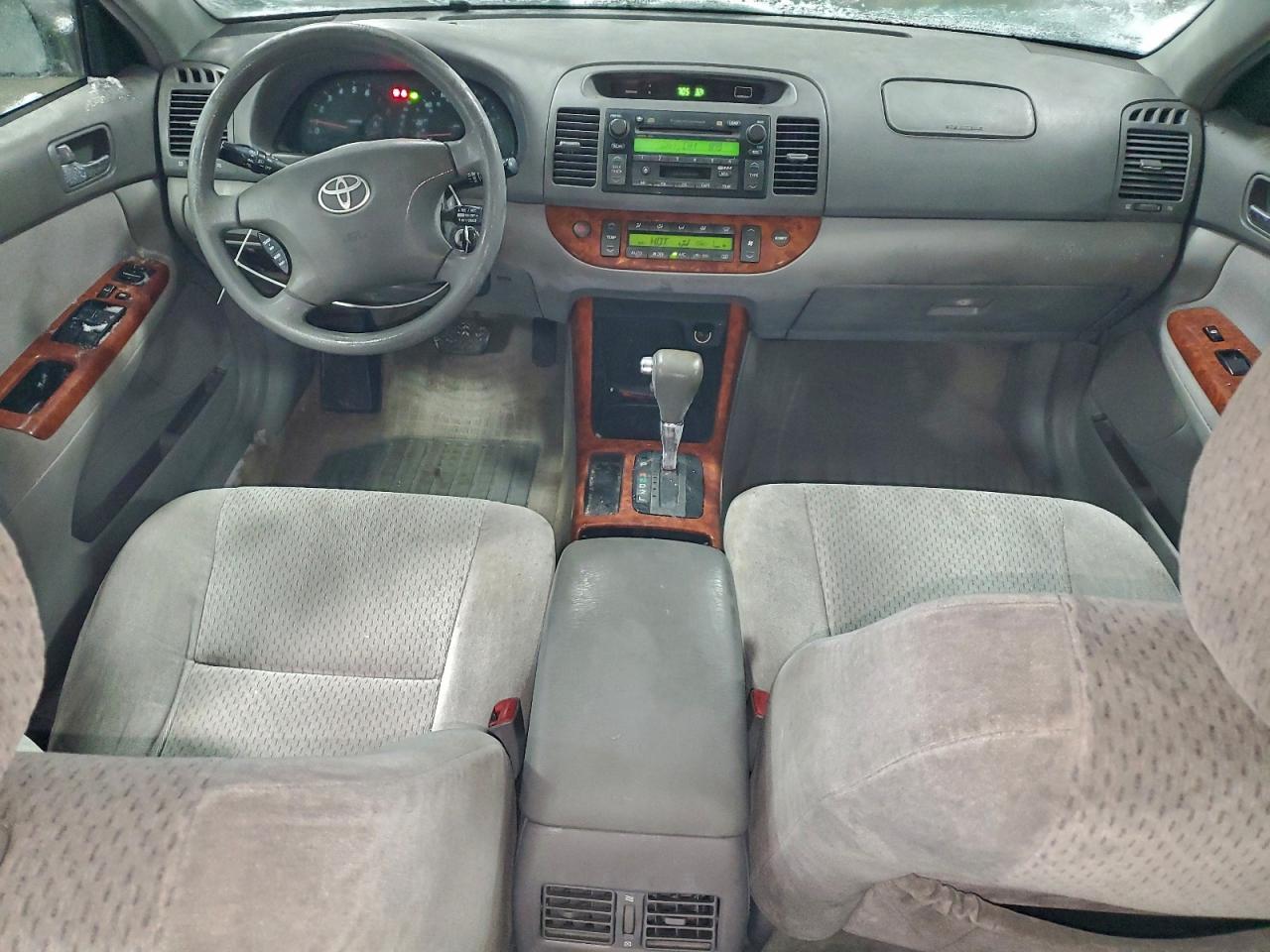 2004 Toyota Camry Le VIN: 4T1BE32K54U919495 Lot: 95271035