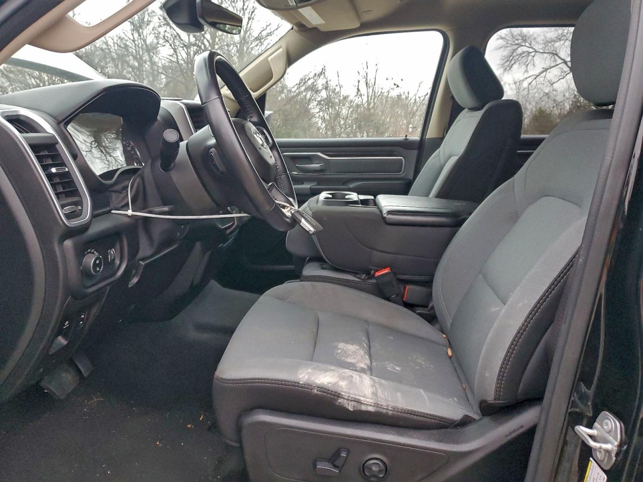 2020 Ram 1500 Big Horn/Lone Star VIN: 1C6SRFMT7LN211989 Lot: 94544635