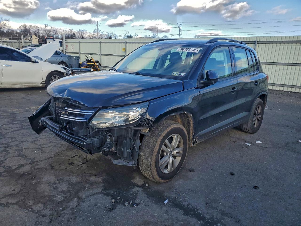 2016 Volkswagen Tiguan S