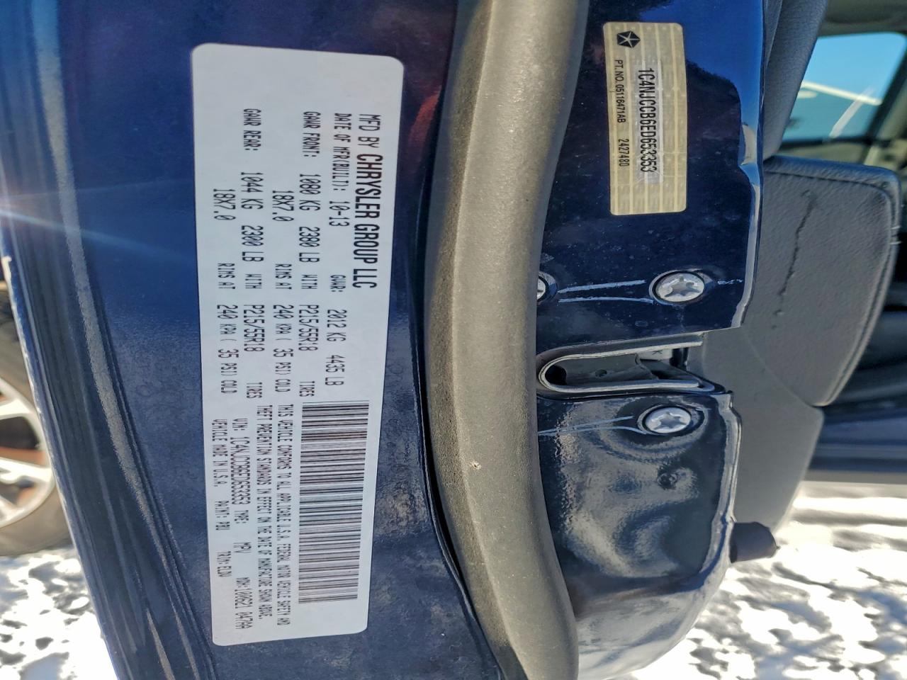 2014 Jeep Compass Limited VIN: 1C4NJCCB6ED653353 Lot: 97088385