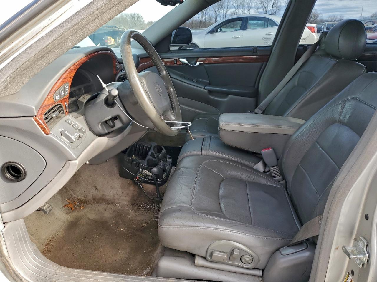 2004 Cadillac Deville VIN: 1G6KD54Y84U237508 Lot: 95072165