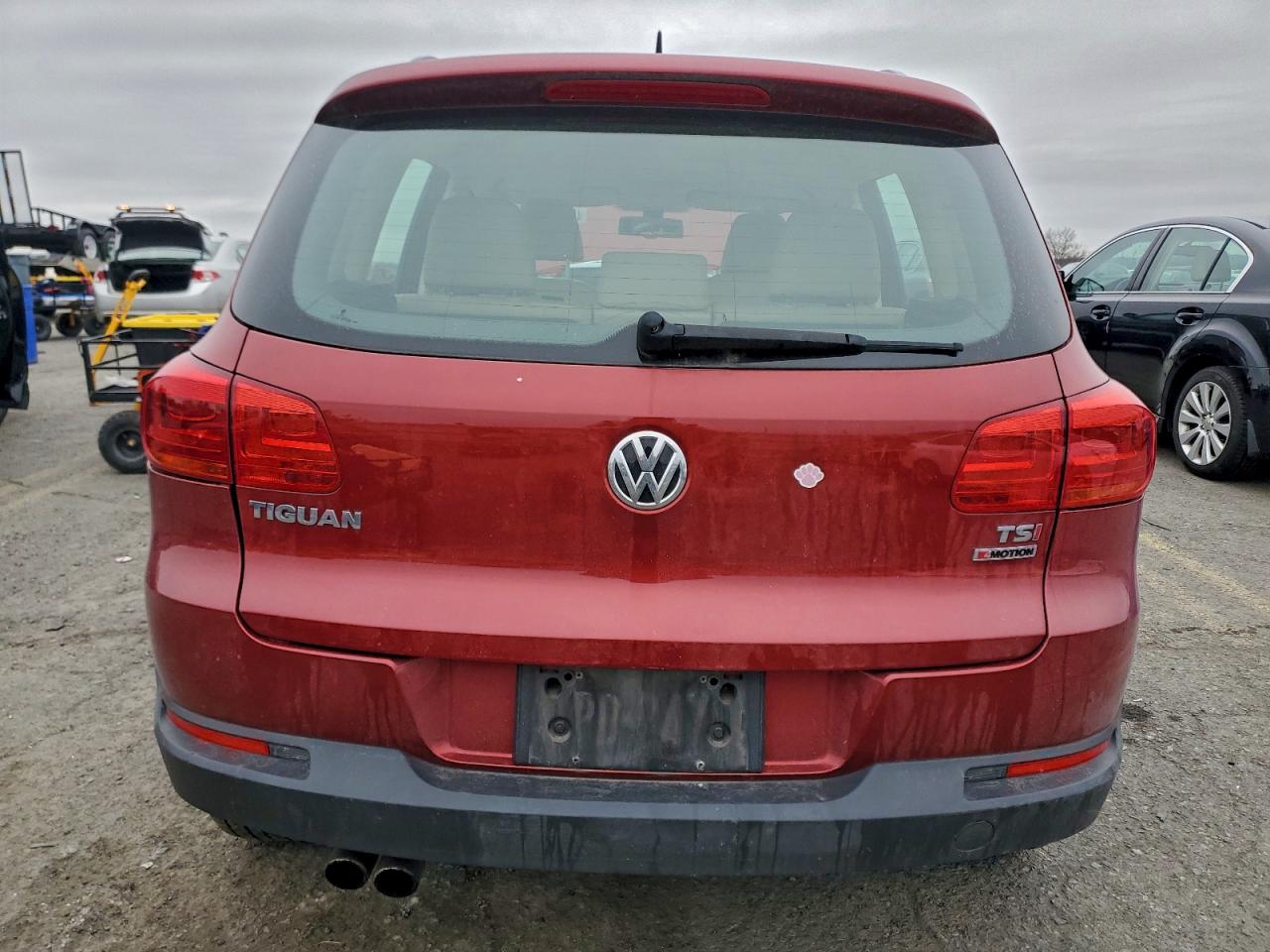 2016 Volkswagen Tiguan S VIN: WVGBV7AX4GW079612 Lot: 95854605