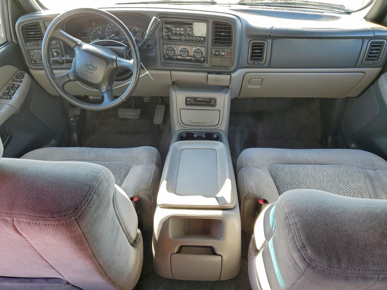 2001 Chevrolet Tahoe C1500 VIN: 1GNEC13T81J154080 Lot: 94803305