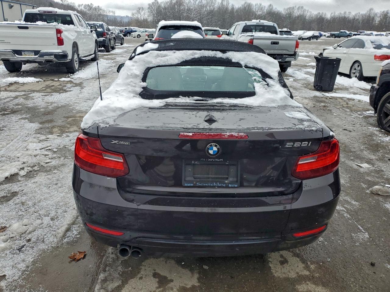 Фото: WBA1L9C58GV767726