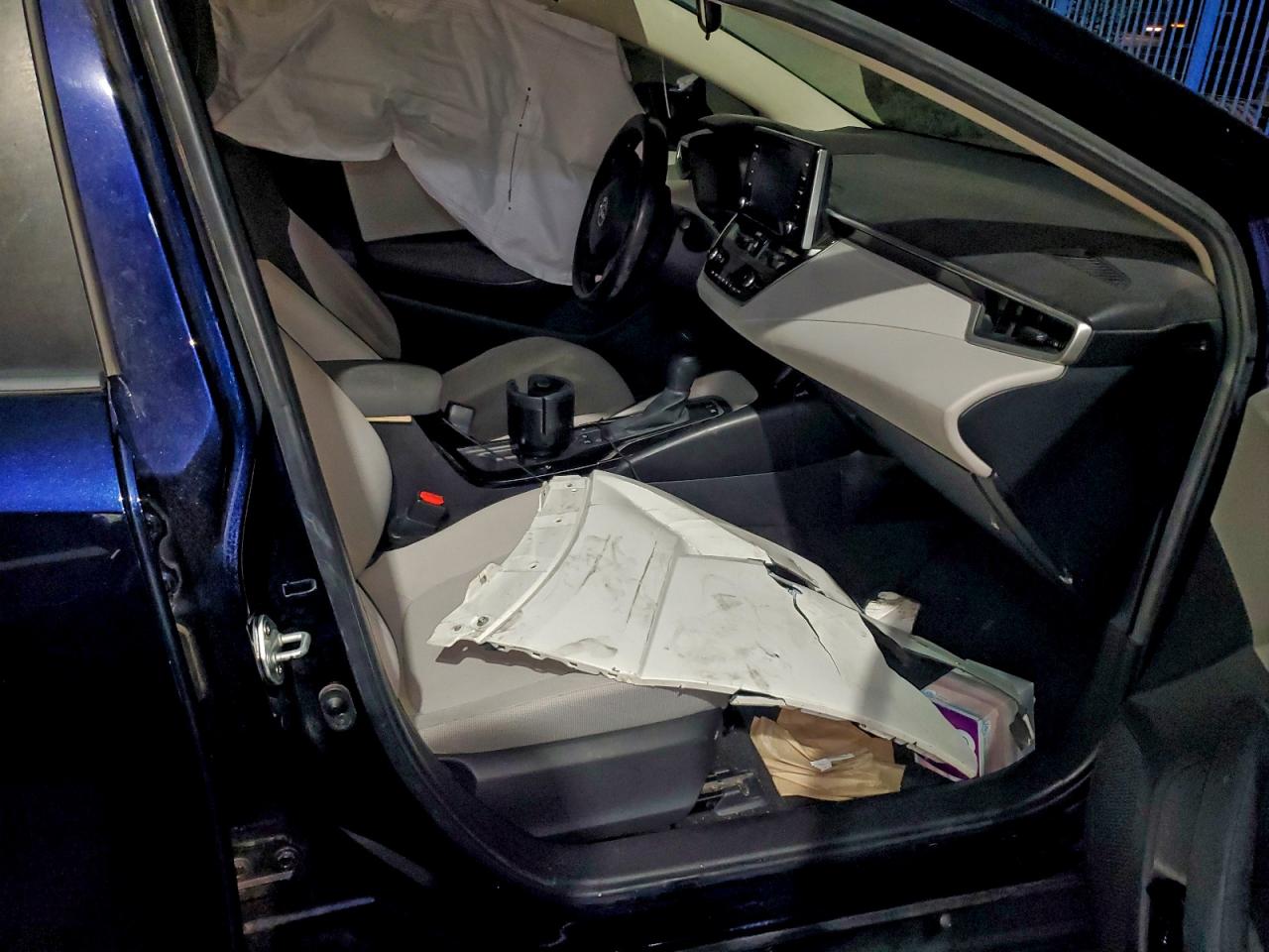 2020 Toyota Corolla Le VIN: JTDEBRBE9LJ017956 Lot: 85442945