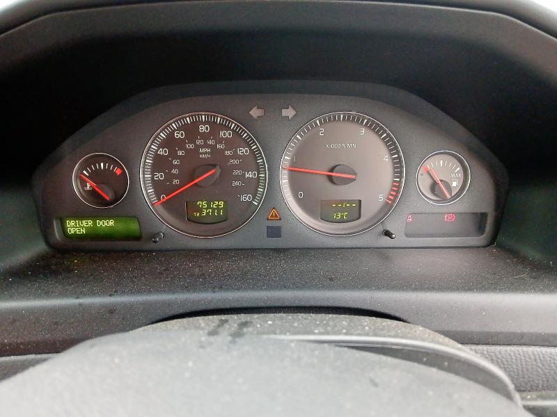 2004 VOLVO V70 D5 S 5DR