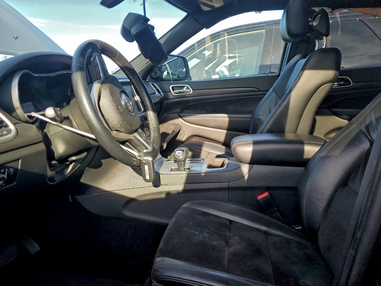 2015 Jeep Grand Cherokee Laredo VIN: 1C4RJFAG5FC852693 Lot: 95094275