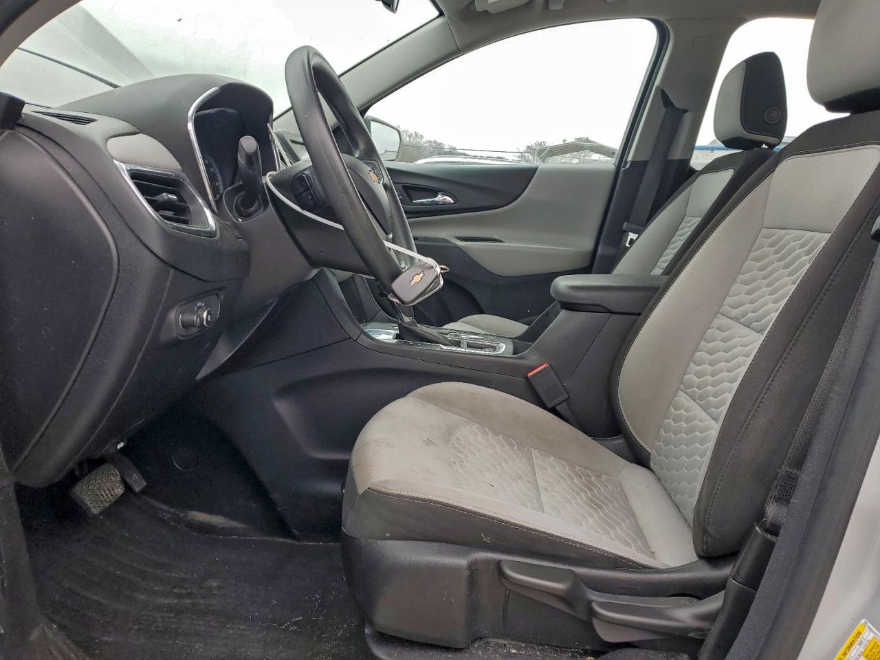 2018 Chevrolet Equinox Ls VIN: 2GNAXHEV7J6207830 Lot: 95476095