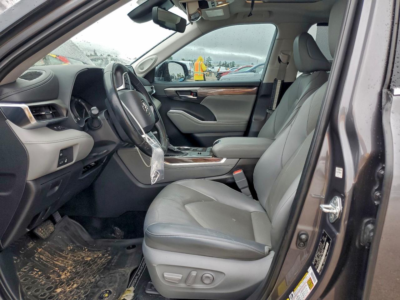 2022 Toyota Highlander Limited VIN: 5TDYZRAH4NS117361 Lot: 94936905