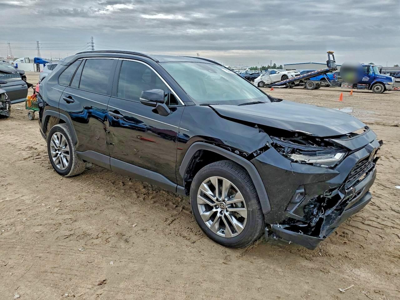 Фото: 2T3C1RFVXPC234087