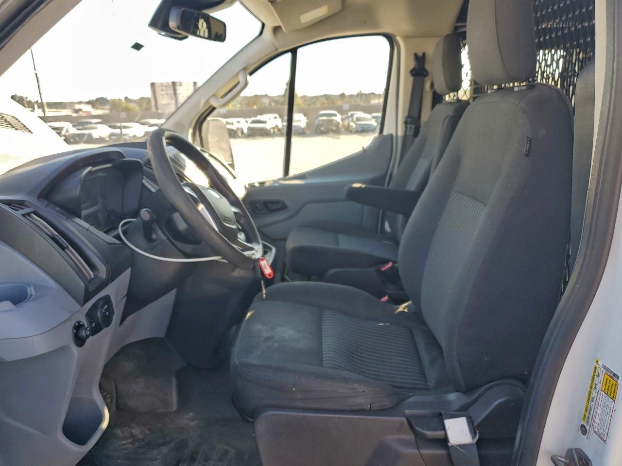 2019 Ford Transit 250 Delivery Van VIN: 1FTYR1ZM8KKA71927 Lot: 95777905