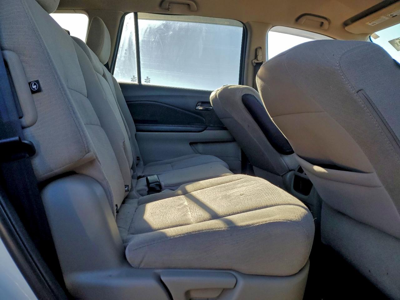 2016 Honda Pilot Lx VIN: 5FNYF6H16GB058451 Lot: 95676045