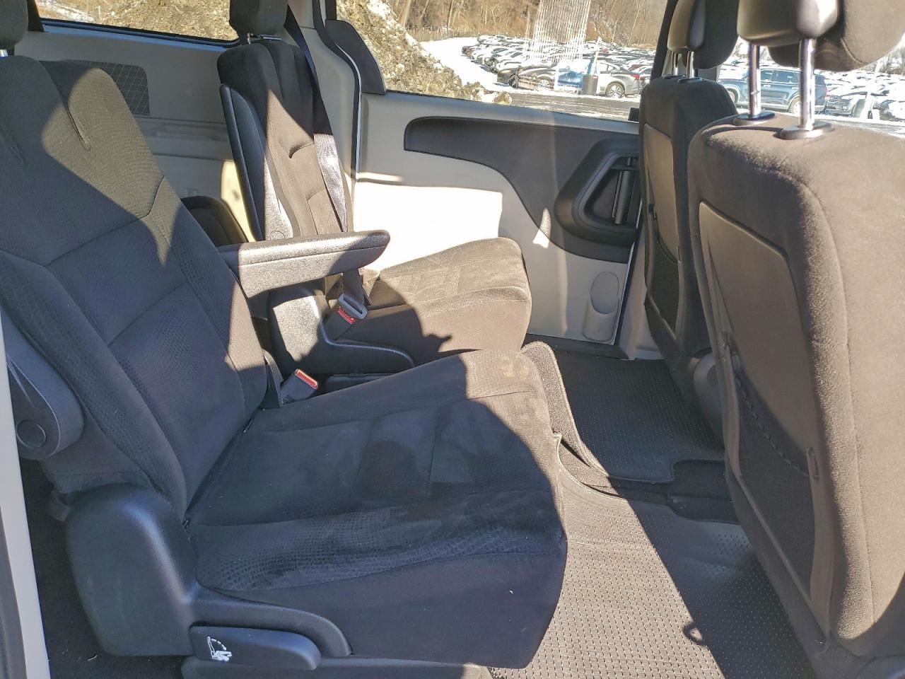 2015 Dodge Grand Caravan Se VIN: 2C4RDGBG5FR667367 Lot: 93779205