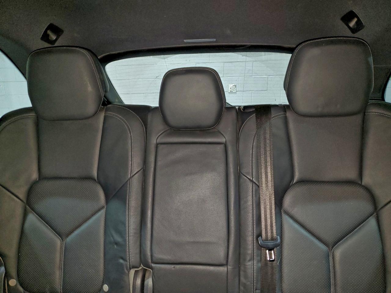 2014 Porsche Cayenne VIN: WP1AA2A26ELA94371 Lot: 95451975