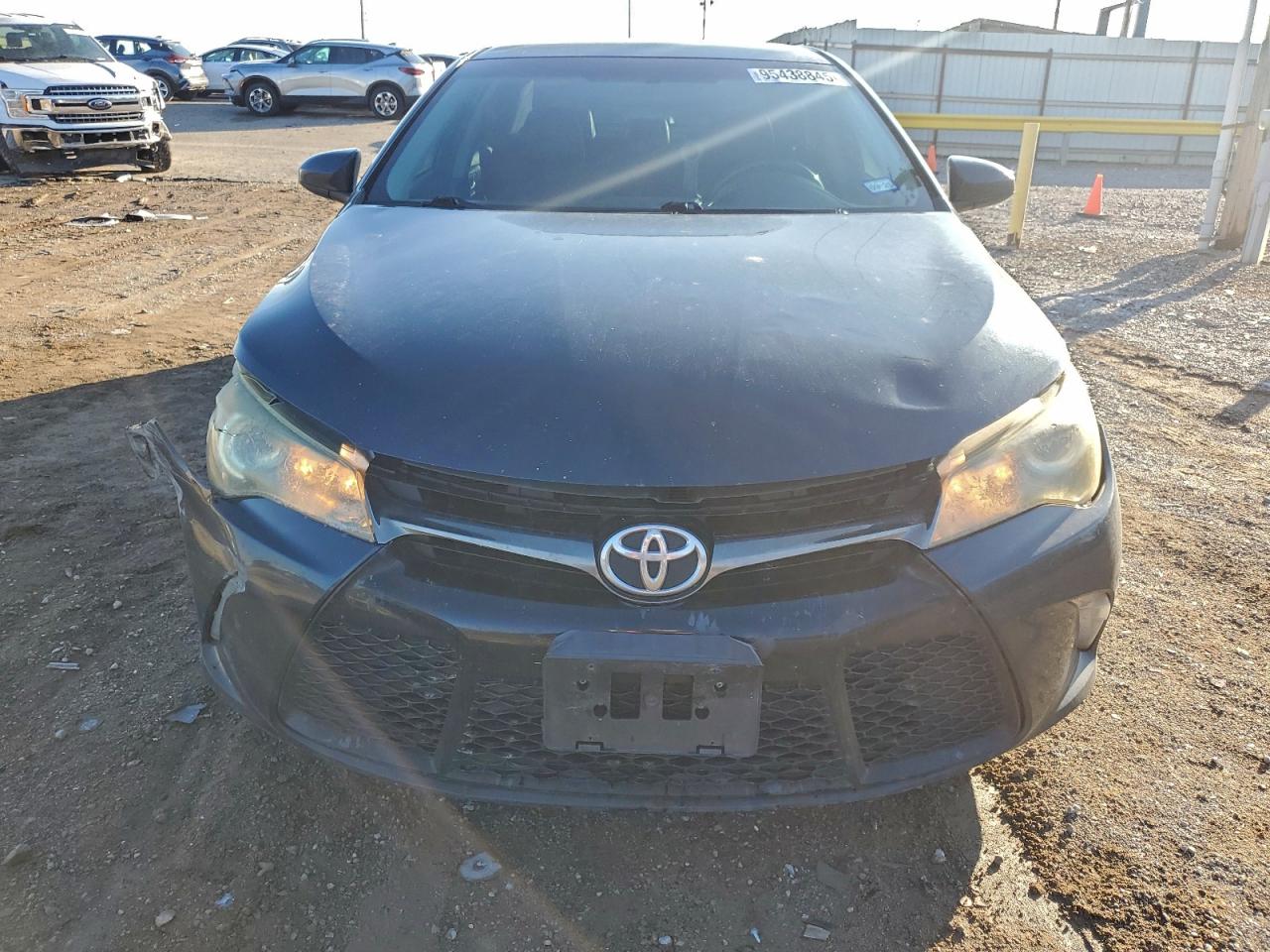 2016 Toyota Camry Le VIN: 4T1BF1FK8GU551751 Lot: 95438845