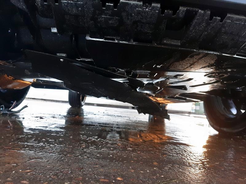 2023 VOLVO XC40 2.0 B3P PLUS DARK 5DR AUTO