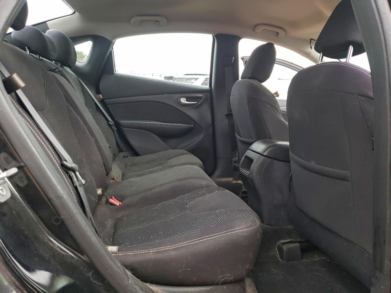 2015 Dodge Dart Sxt VIN: 1C3CDFBB3FD150144 Lot: 94803365