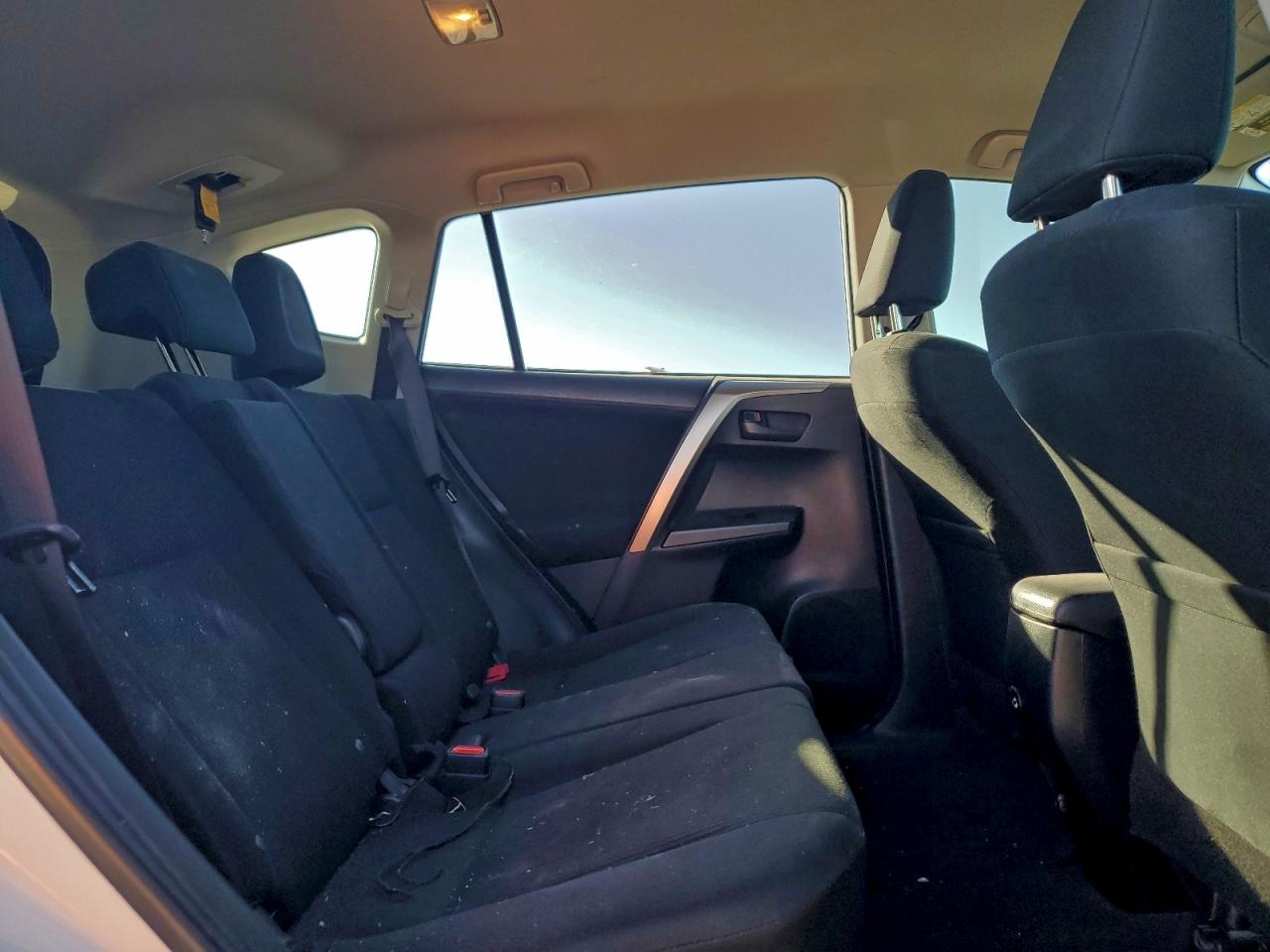 2018 Toyota Rav4 Le VIN: JTMZFREV0JJ744157 Lot: 95790985