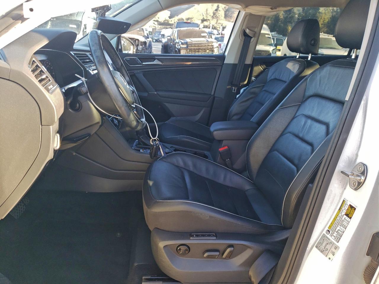 2018 Volkswagen Tiguan Sel Premium VIN: 3VV4B7AX7JM197667 Lot: 93980565